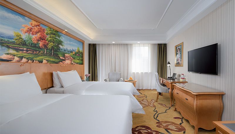 Außenansicht - vienna hotel (Shijiazhuang Xinbai Plaza Hotel) Shibaizhuang Xinbai Square