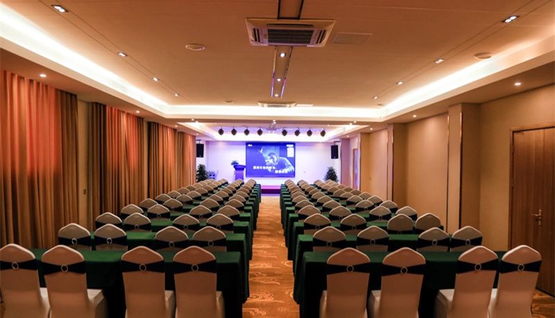 Info - Vienna 3 Hotel(Baoding Baigou International Trade City Friendship Road High Speed Railway Station Hotel) Baigou Youyi Road