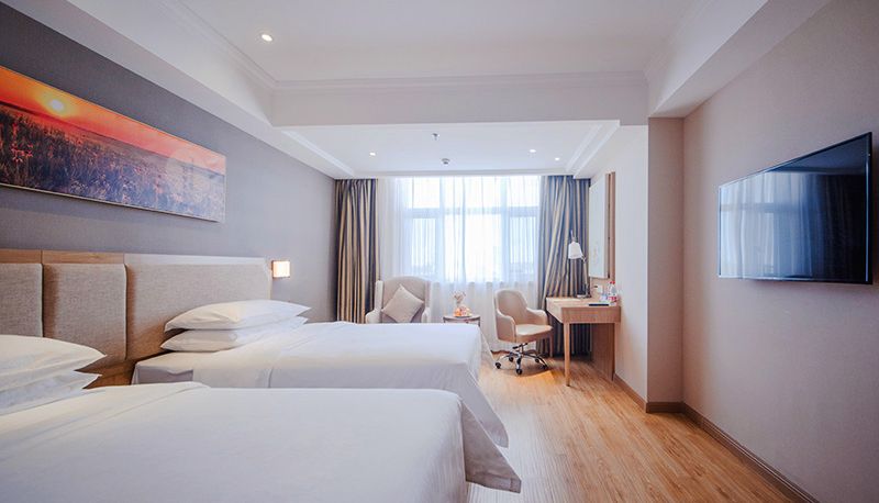 Camera - vienna hotel (Xinjiang Karamay Taifu Plaza Hotel) Taifu square, Karamay, Xinjiang