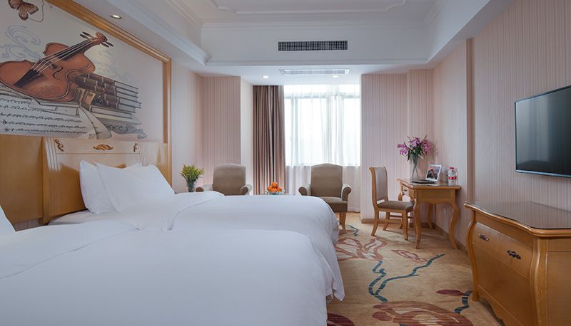 Habitación - Vienna International Hotel (Yulin Rongzhou Bridge railway station shop) Rongxian railway station