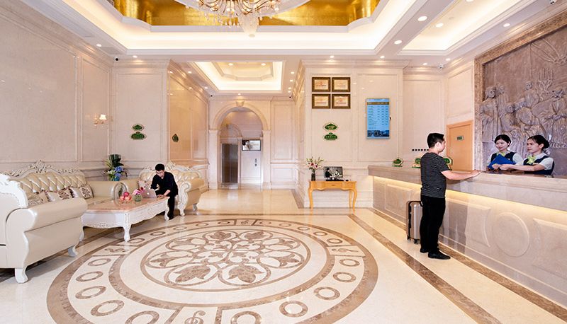 Lobby - vienna hotel (Guangxi Lingshan Diwang International Hotel) Guangxi Lingshan Diwang international