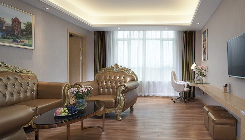 Buitenaanzicht - Vienna International Hotel Puning High Speed Railw Puning station, East Ring Road, Puning