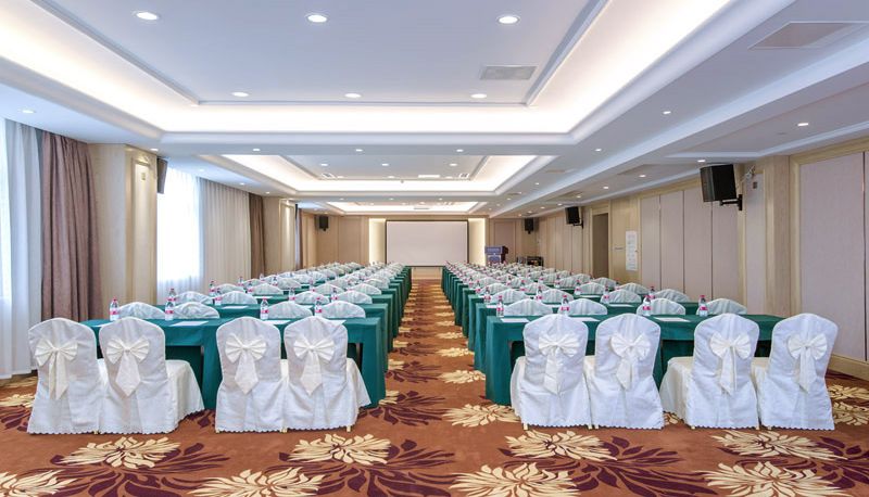 Restaurant - Hubei University of Economics Branch) Vienna International Hotel (Wuhan Optics Valley Canglong Island