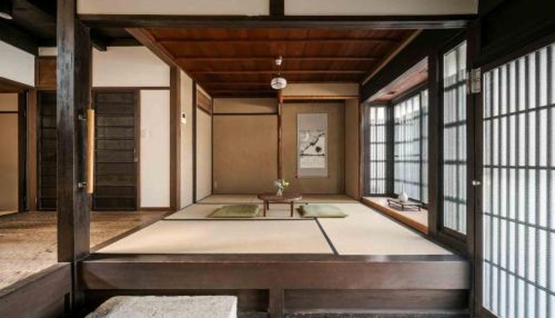 Zimmer - Hatoba an Machiya House