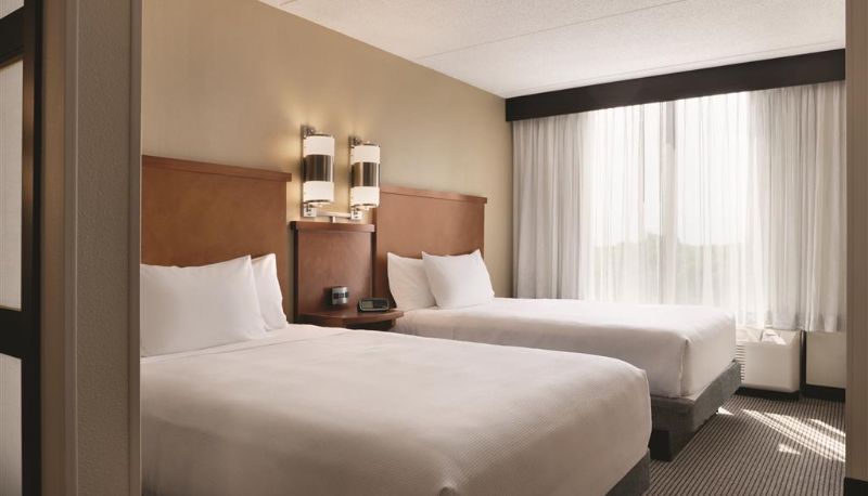 Room - Hyatt Place Chicago Hoffman Estates