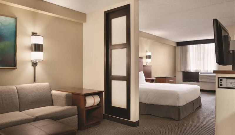 Room - Hyatt Place Chicago Hoffman Estates