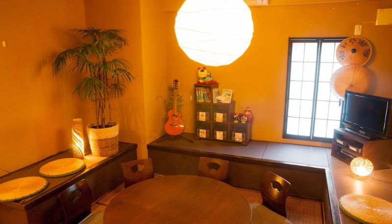 Hall - K's House Tokyo Oasis - Hostel