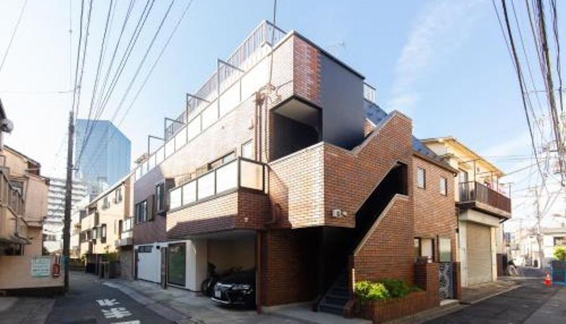 Apartment - Cross Bridge Ikebukuro