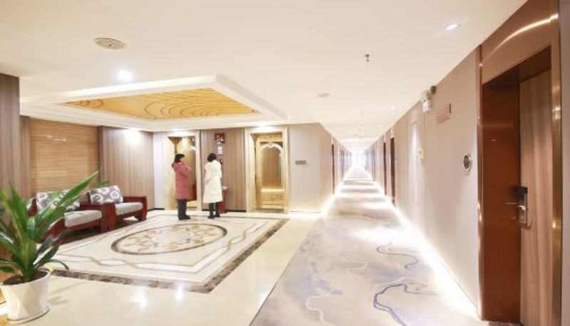Innenbreich - Huamei International Hotel Longsheng Bus Station Store