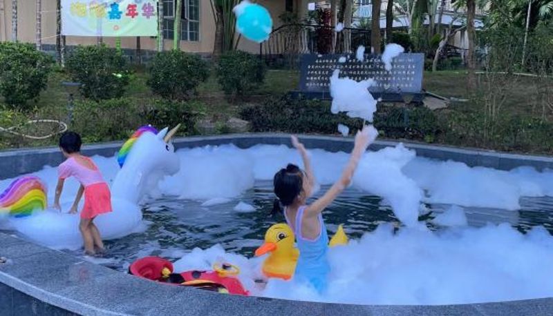 Vista interna - Xinglong Ramada Hot Spring Resort Wanning