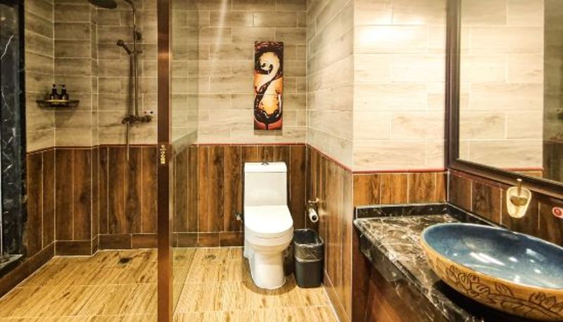 Kamer - Huoshanhong Hotel
