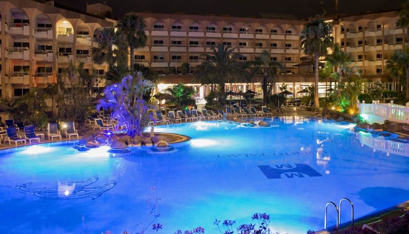 Piscina - Hotel Puerto Palace