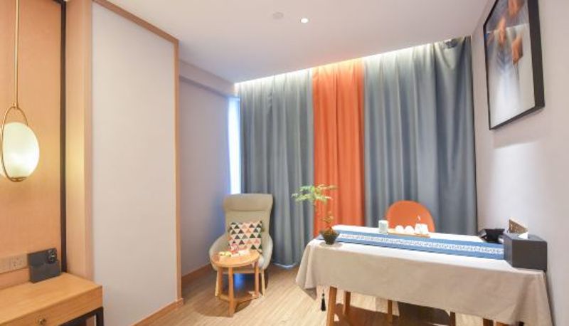Camera - Wisdom Park) Shipu Hotel (Ningbo Science and Technology Innovation Center