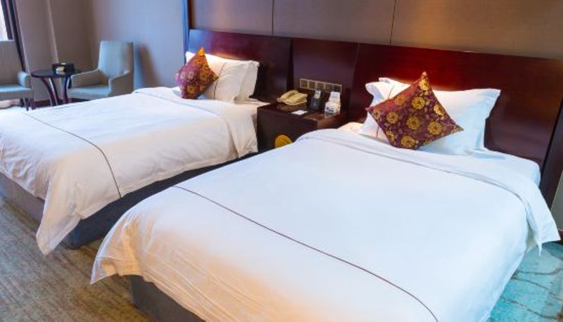 Zimmer - Galaxy International Hotel