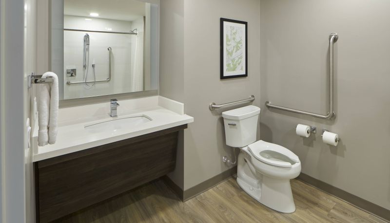 Camera - TownePlace Suites by Marriott Hamilton