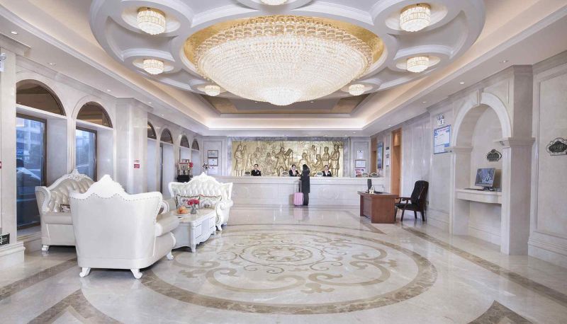 Hall - Vienna International Hotel (Shaoyang North Tower District Government Jiangbei Square Branch) Shaoyang North Bus Station