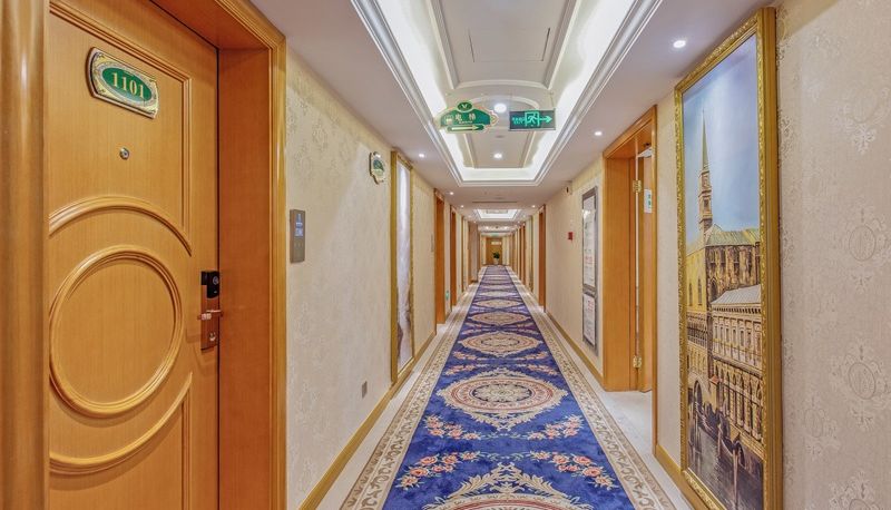 Widok na zewnątrz - Vienna International Hotel Changsha Mulian West Ro Yiyang Ziyang Center