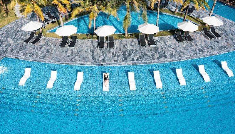 Piscina - Mövenpick Resort Waverly Phu Quoc