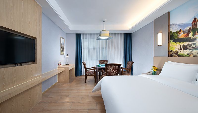 Camera - Vienna International Hotel  Sichuan Quxian Wenfeng Qu County Wenfeng Park