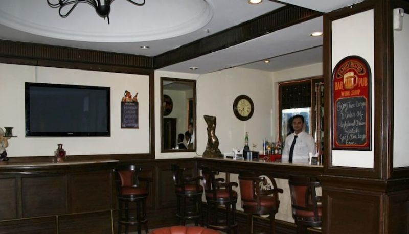 Reception - MK Hotel