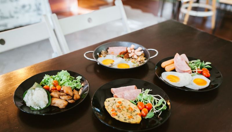 Sala prima colazione - Hug Inn Phrae