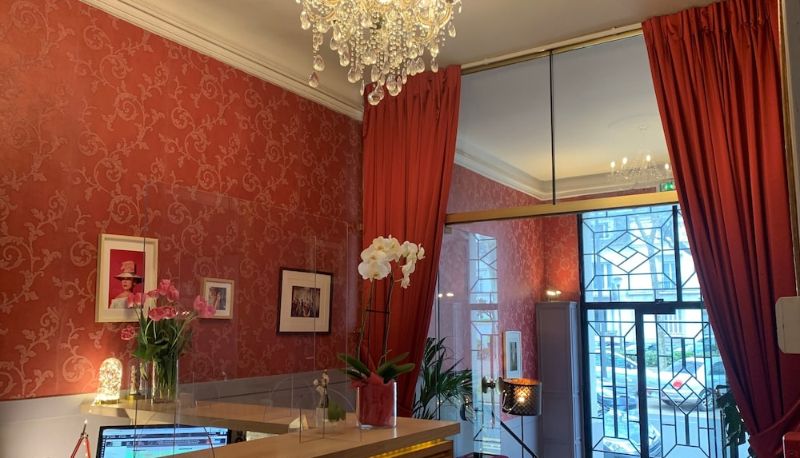 Recepcja - Hotel Mirabeau