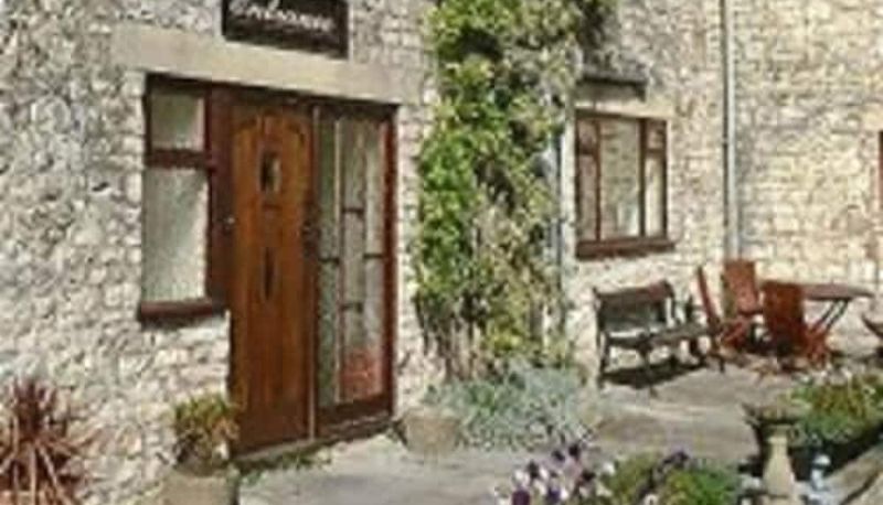 Info - The Old Malt House Hotel