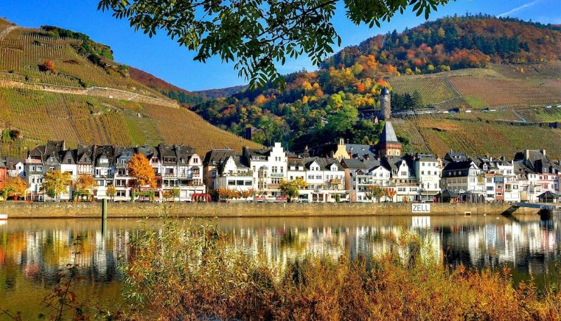 Info - Hotel Weingut Dehren