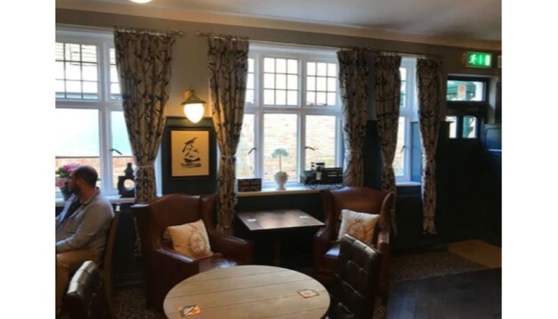 Restaurante - The Crown Hotel