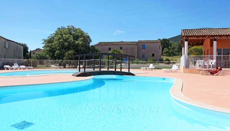 Piscina - Résidence Nemea les Portes des Cévennes