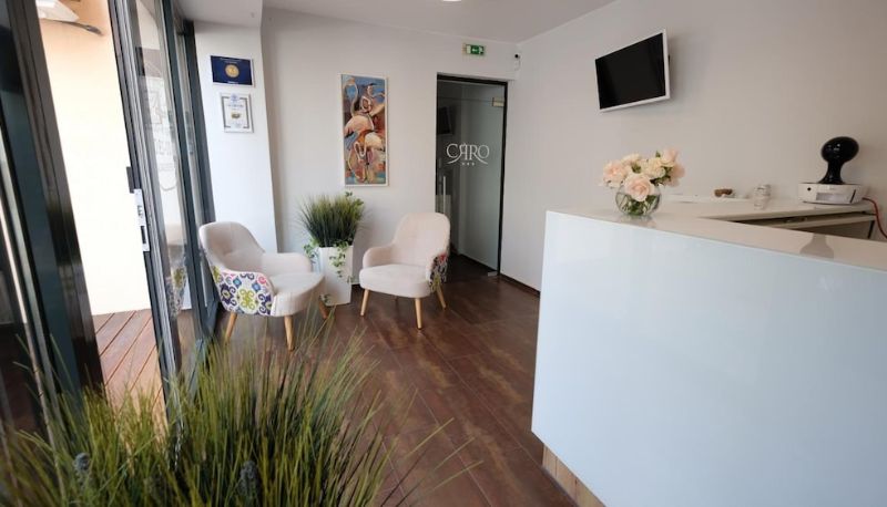 Hal - Caro Aparthotel