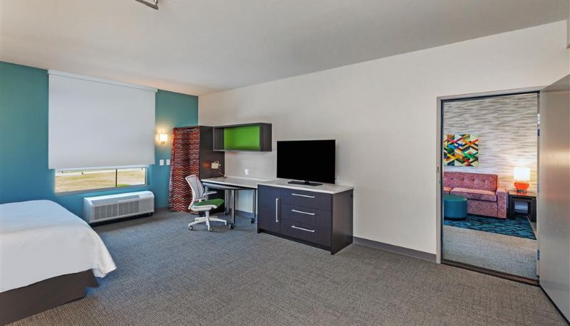 Zimmer - Home2 Suites by Hilton Midland East