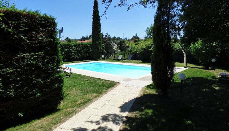 Pool - Brit Hotel Confort Villefranche-de-Rouergue