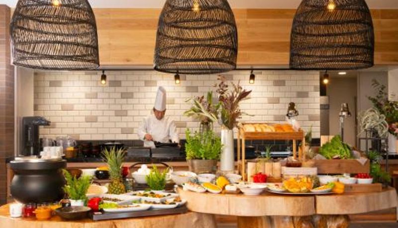 Ontbijtzaal in het restaurant - Shinrin Hotel