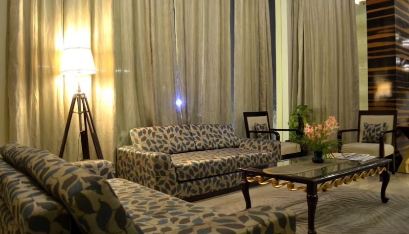 Sala - Hotel Ace Manor