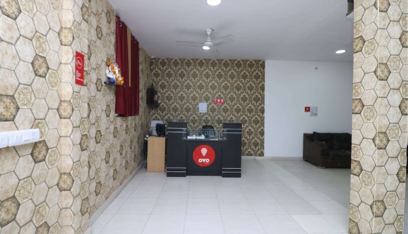Información - OYO 10013 Ashoka palace