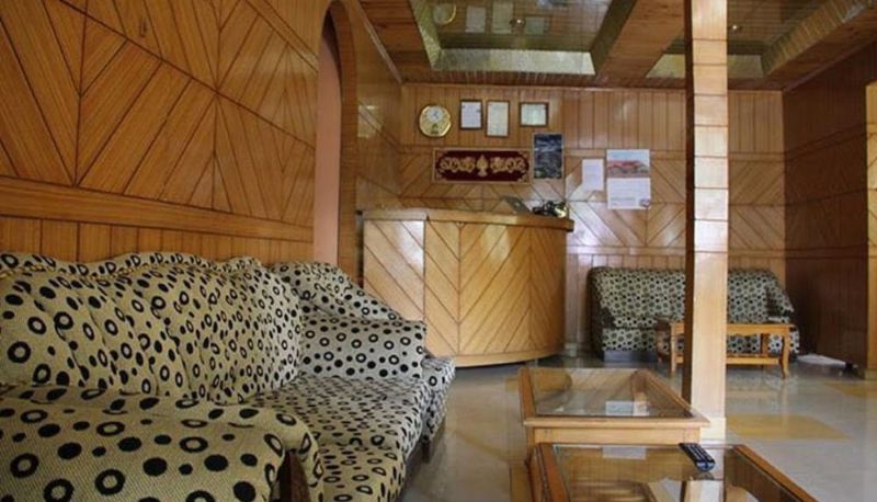 Reception - Hotel D'Zojila - Kargil