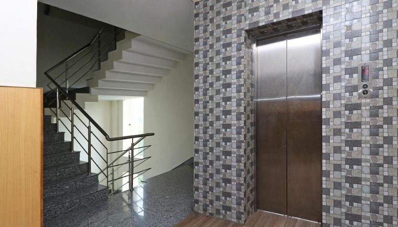 Interieur van het hotel - OYO 4798 Hotel Periwal Premium