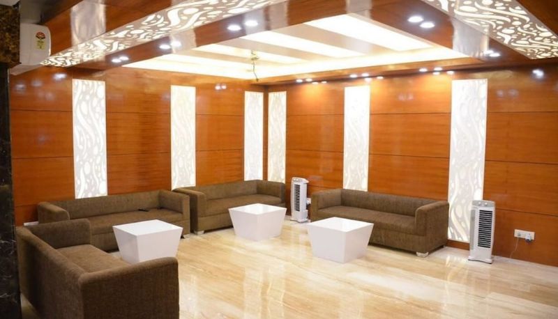 Hall - HOTEL PLATINUM PALACE NEAR MEDANTA HOSPITAL SECTOR 38