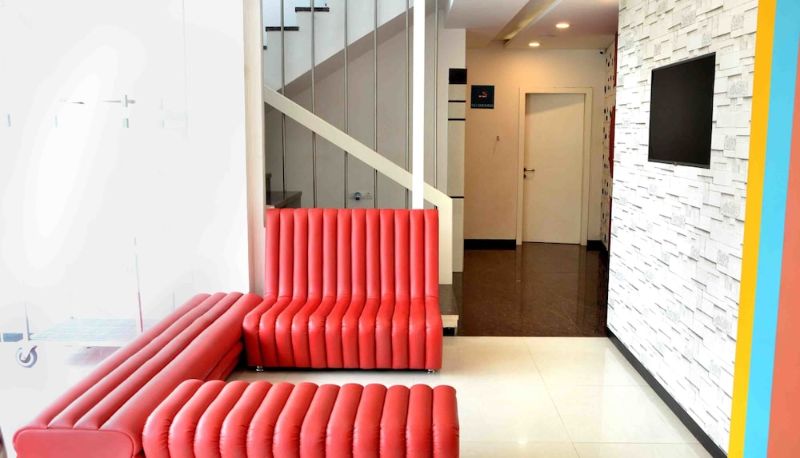 Hall - OYO 963 Hotel Rumaya