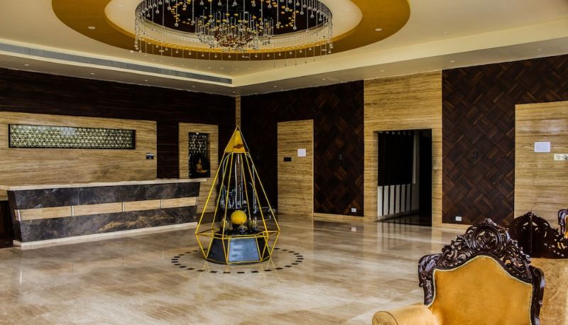 Hall - Solitaire Hotel and Resort