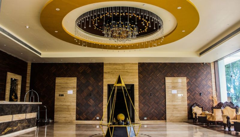 Hall - Solitaire Hotel and Resort