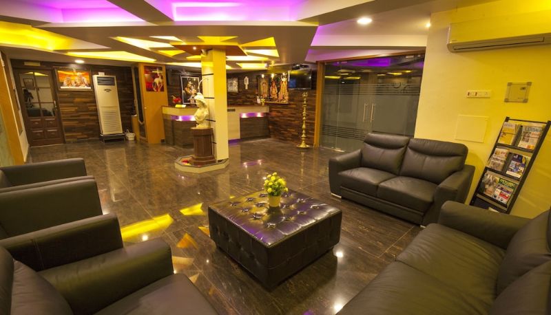 Hal - Hotel Lotus