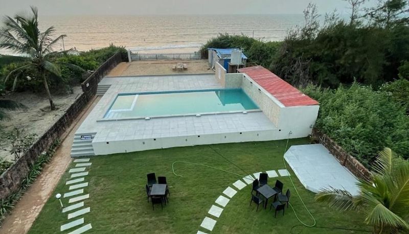 Piscina - Kay's By The Sea