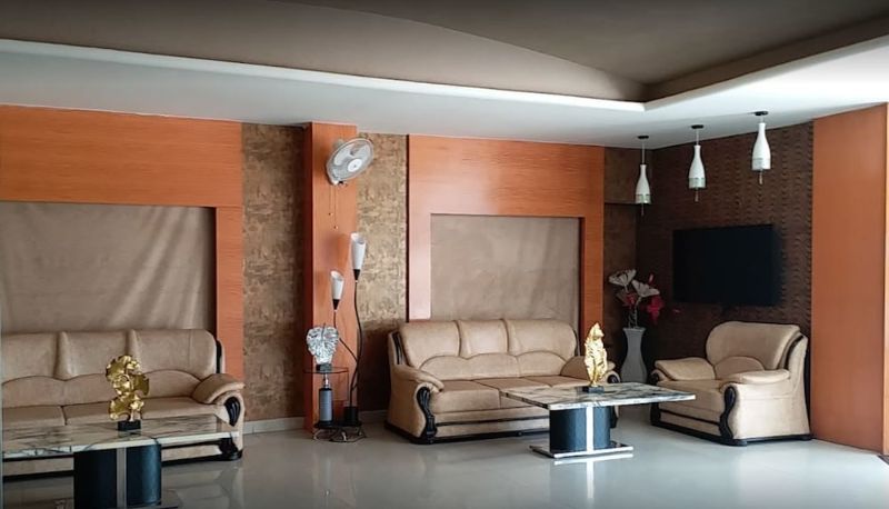 Hall - Hotel Silver Dollar