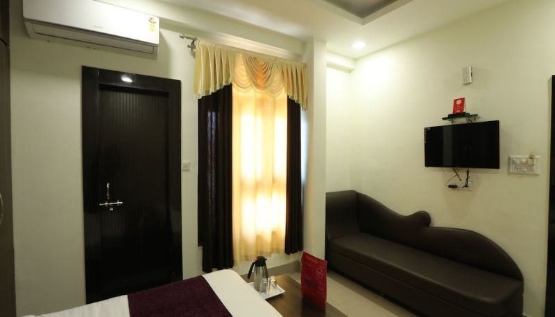 Standardzimmer - OYO 10472 Hotel Queen