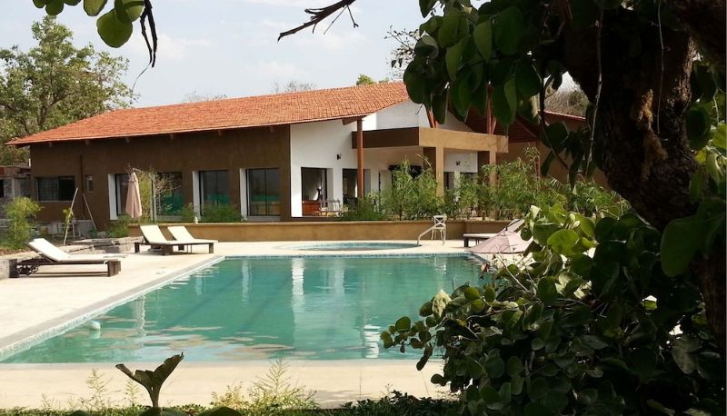 Piscina - Jharna Resort