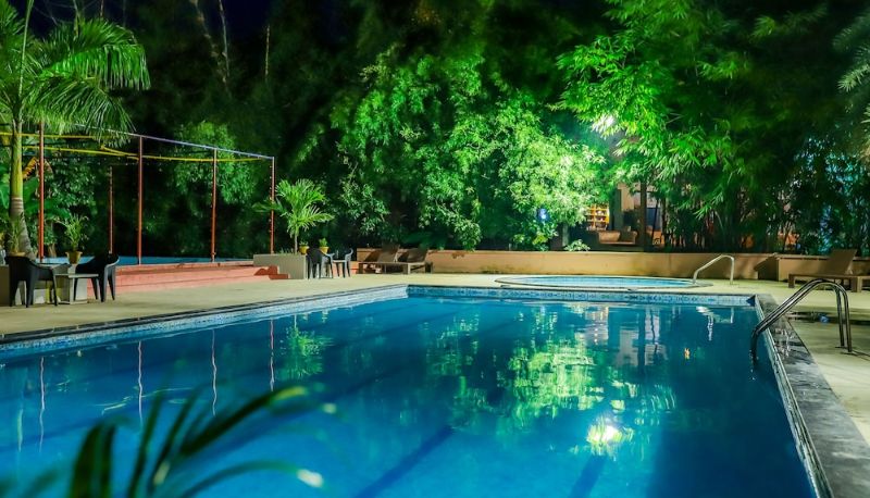 Piscina - Jharna Resort