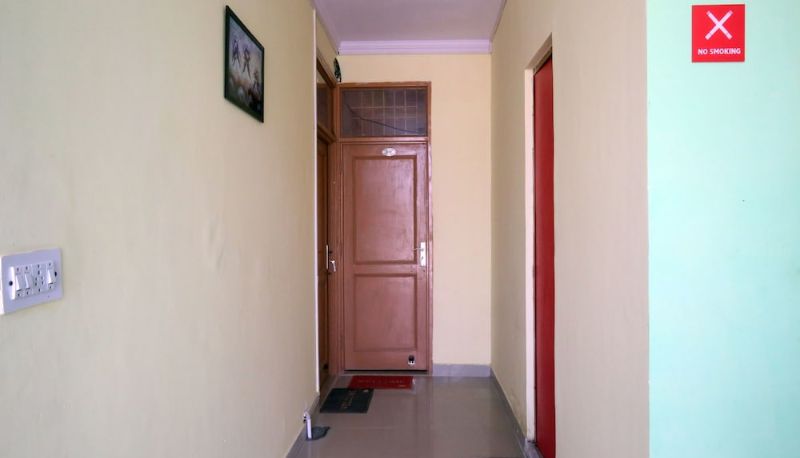 Hall - OYO 9038 Hotel Comfort