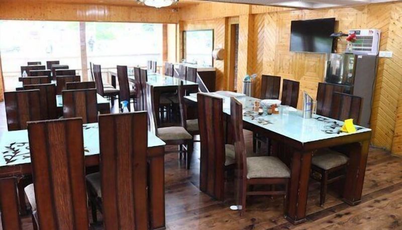 Restaurant - ADB Rooms Hotel Paradise Retreat